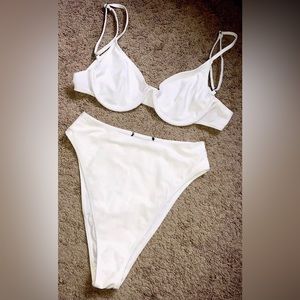 PrettyLittleThing White 2 Piece Bikini Swimsuit High Leg Bottoms & Bra Top XS